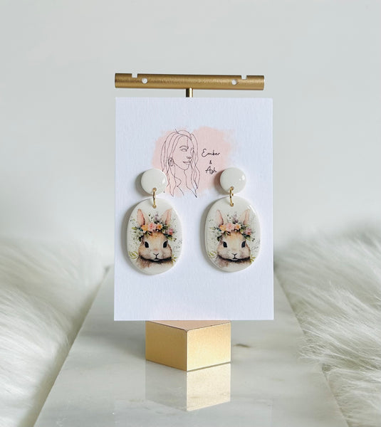 Bunny with clay top